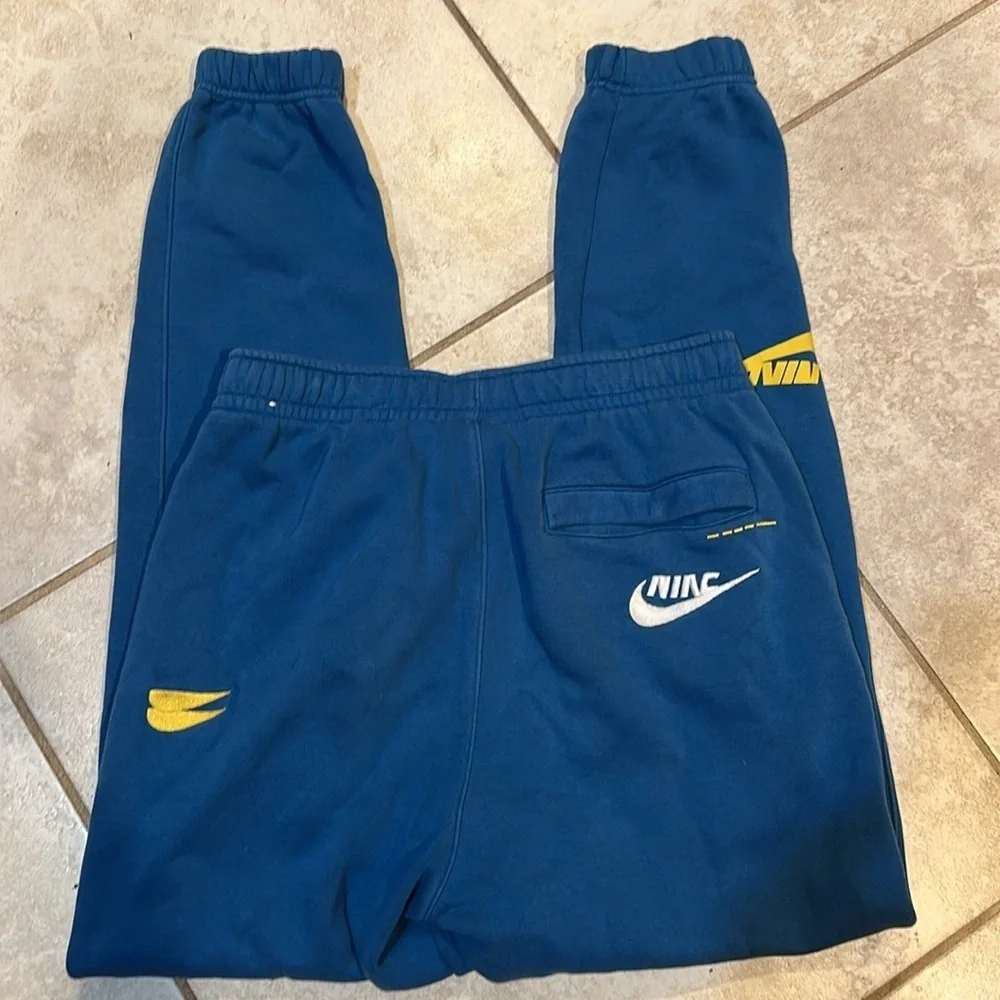 Nike Sport Essentials Royal Blue Fleece Jogger Sweatpants S Joggers